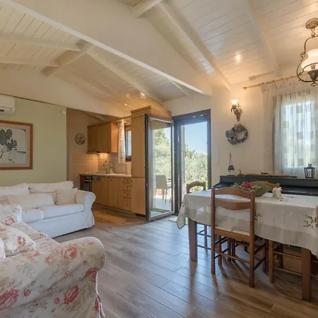 Millstone Summerhouse Holiday home *